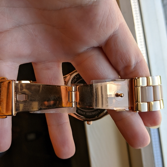 NWOT Michael Kors Watch